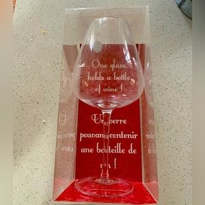 WINE GLASS, VERY LARGE